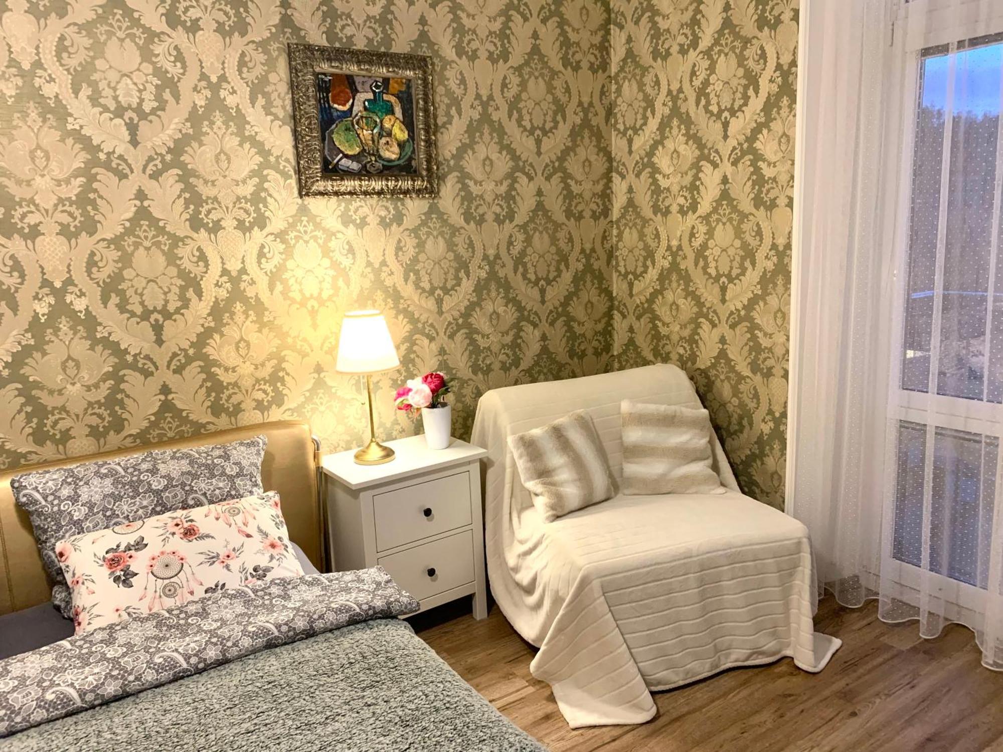 Romanceart Apartments 卡罗维发利 外观 照片